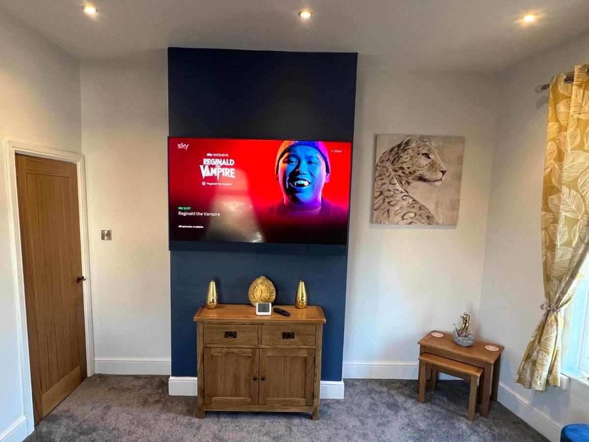 Luxury 2 Bed Apartment Great Location Stoke-on-Trent Exteriör bild